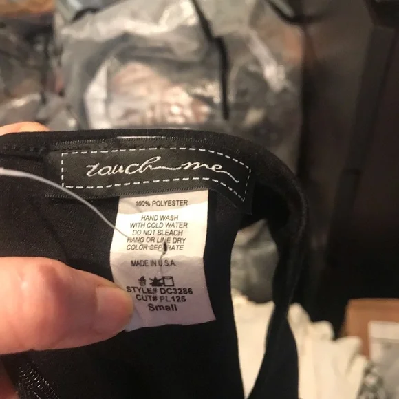 Touch Me dress - Picture 3 of 3